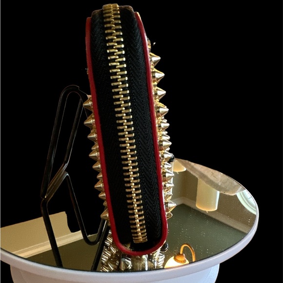 Christian Louboutin cheetah full zip around long wallet! LIKE NEW!! - Picture 5 of 8